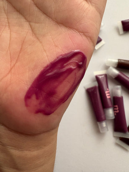 GRAPE LIPGLOSS  ( 8 ml squeeze tube)