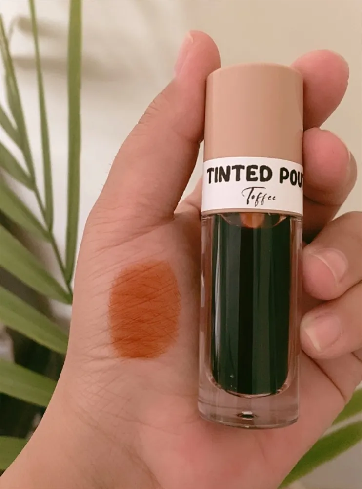 Toffee Lip & Cheek Stain.
